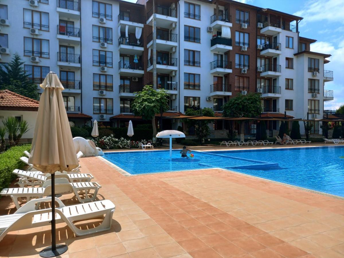Apollon-7 Family Apartment Nesebar Esterno foto