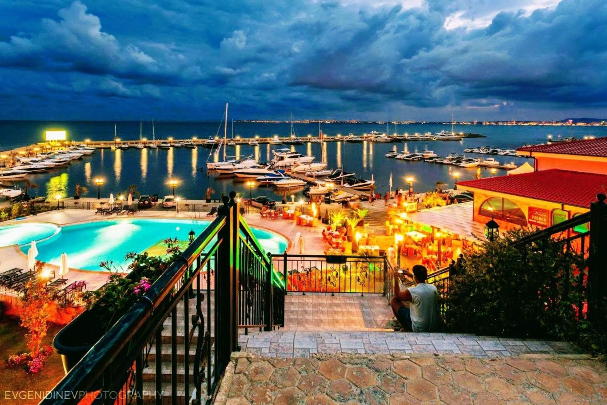 Apollon-7 Family Apartment Nesebar Esterno foto